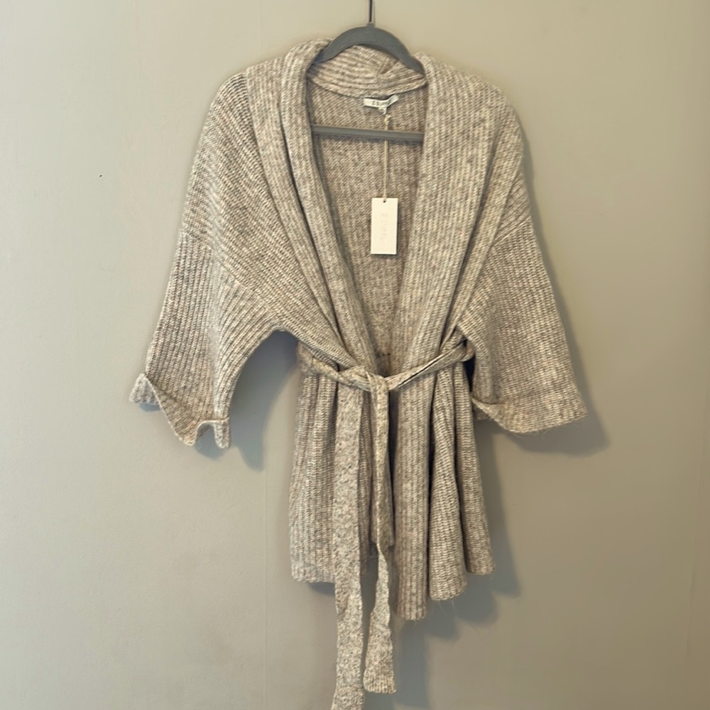 Z Supply oatmeal cardigan sweater. Never worn. Tags still on.